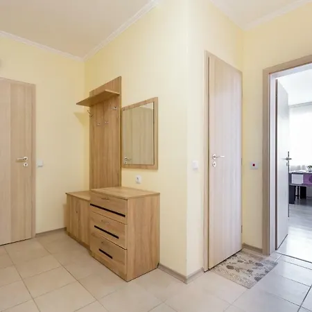 Vip Zone Aparthotel 3*
