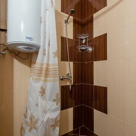 Vip Zone Aparthotel